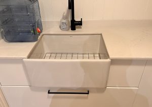 Ayvalık Doğal Ahşap Çamaşır Odası Tasarımı