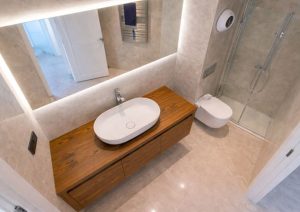 Caddebostan Ahşap Kaplama Banyo Tasarımı