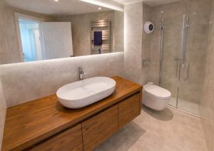 Caddebostan Ahşap Kaplama Banyo Tasarımı