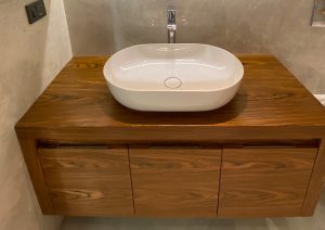 Caddebostan Ahşap Kaplama Banyo Tasarımı