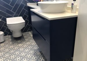 Sahrayıcedit Modern Banyo Dolabı