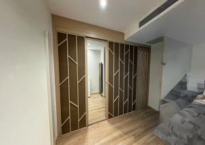 Sarıyer Sürgü Kapılı Giyinme Odası